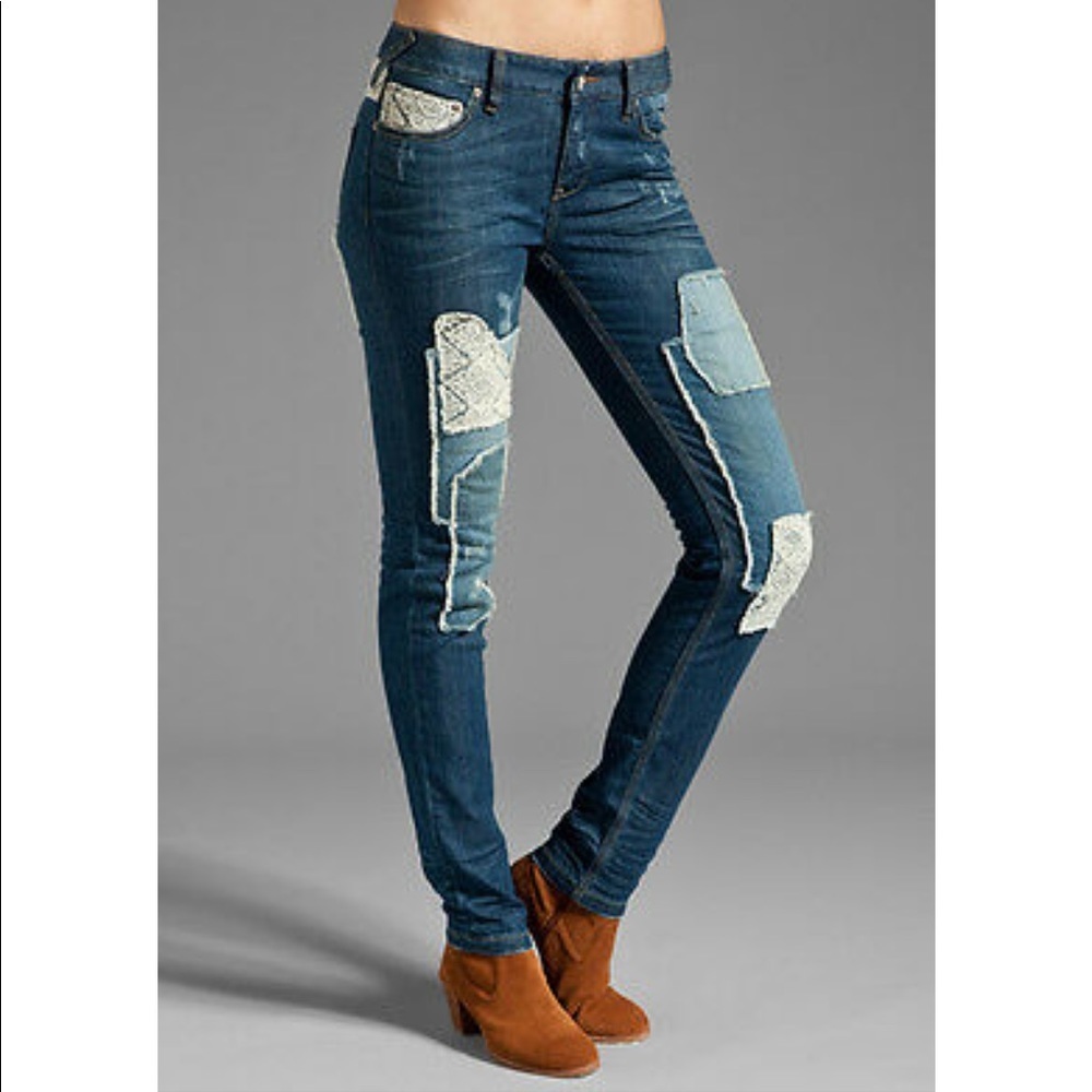 💙 FREE PEOPLE | Beautiful Patch Crochet Lace Skinny Jeans Sz 27